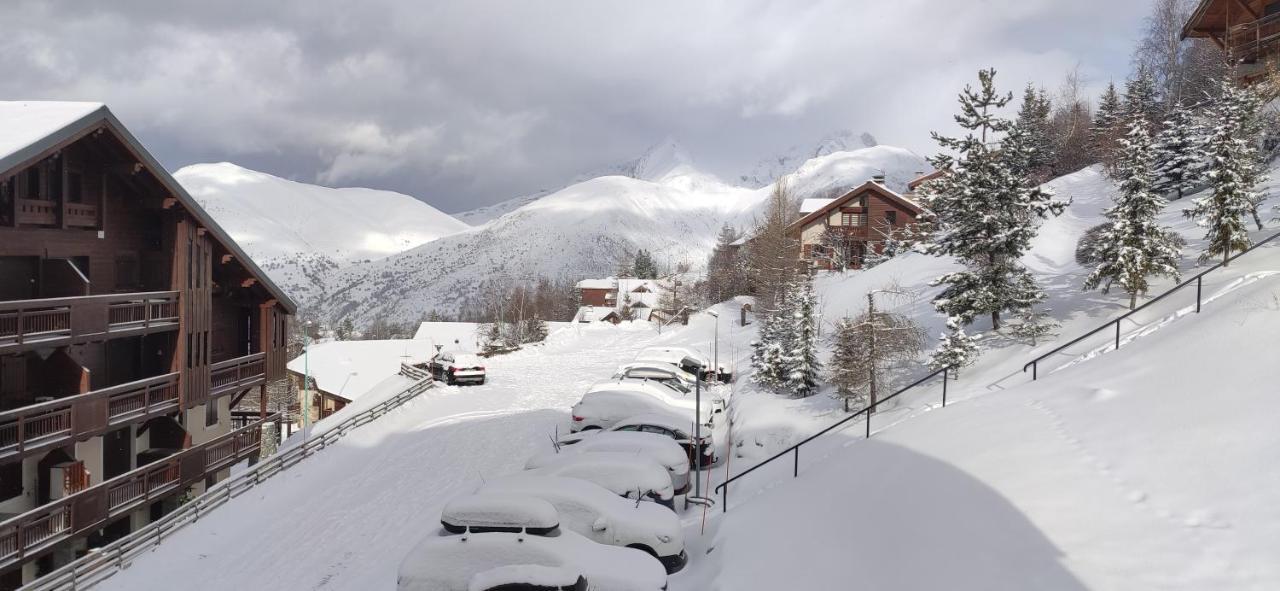 T2 Meuble Tourisme 3 Etoiles, Pied Des Pistes-Parking Prive Avec Balcon Et Superbe Vue Apartment Лес дьо Алпс Екстериор снимка
