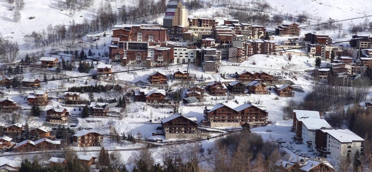 T2 Meuble Tourisme 3 Etoiles, Pied Des Pistes-Parking Prive Avec Balcon Et Superbe Vue Apartment Лес дьо Алпс Екстериор снимка